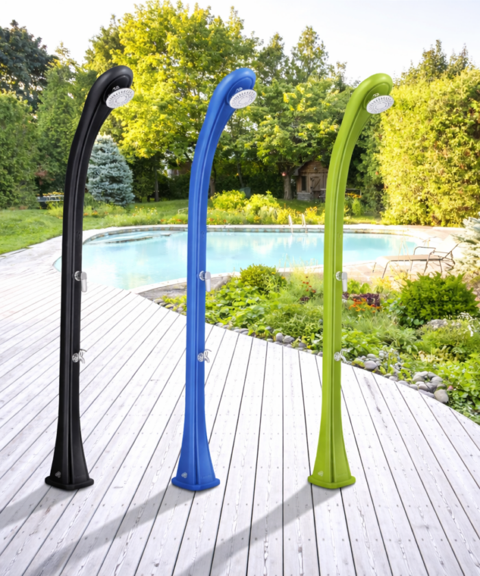 Ducha solar Aura 28L – Diseño funcional para jardín y piscina